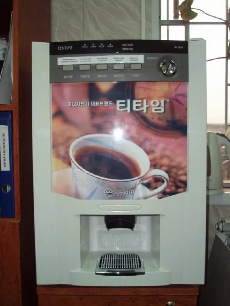 Продам кофейный аппарат для офиса. 